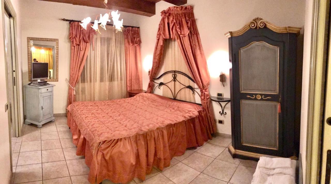 Agriturismo Il Casale Morrovalle Экстерьер фото