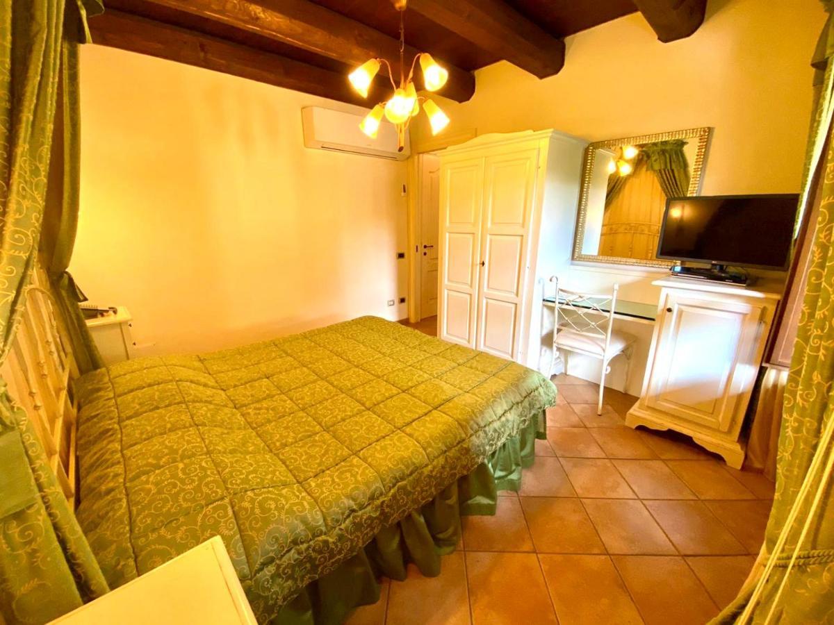 Agriturismo Il Casale Morrovalle Экстерьер фото