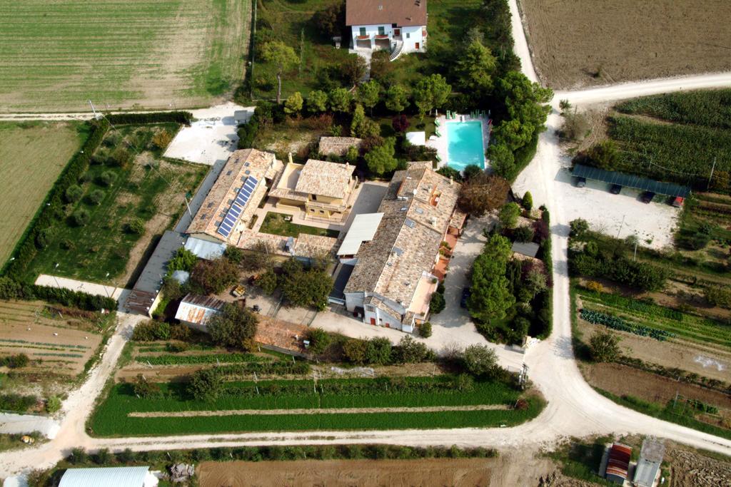 Agriturismo Il Casale Morrovalle Экстерьер фото